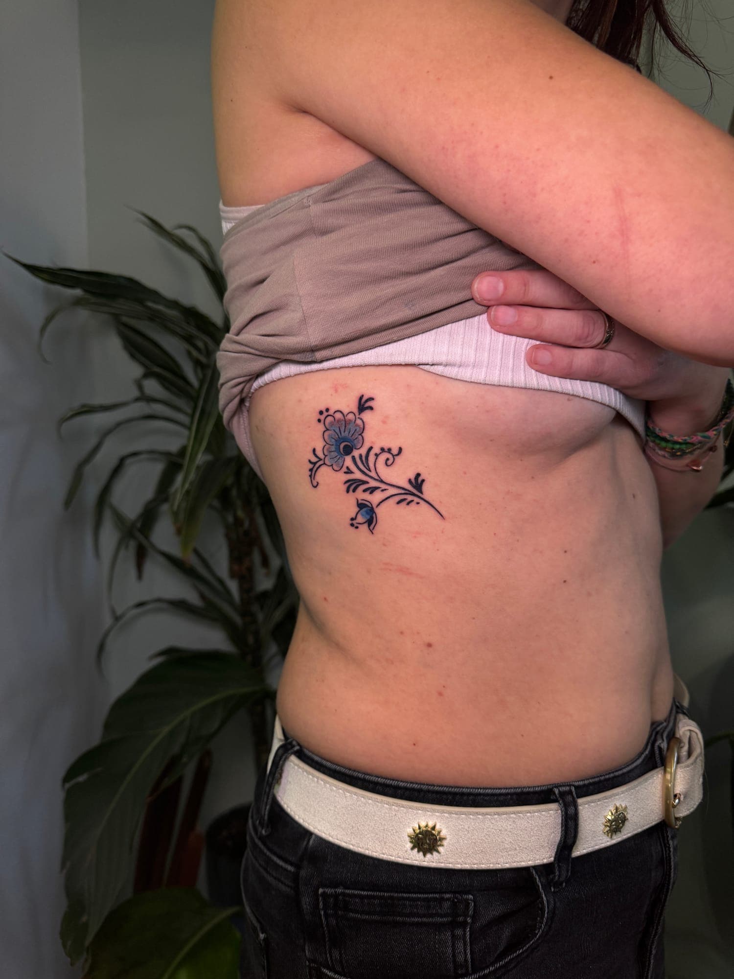 Delft Blue tattoo, floral side